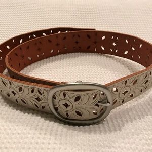 Fossil Leather Belt Winter White size small